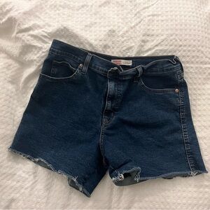 Levi Signature Heritage High Rise Blue Jean Shorts Size 12